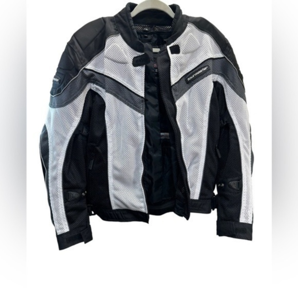 Tourmaster Intake serious 2 jacket in black and white